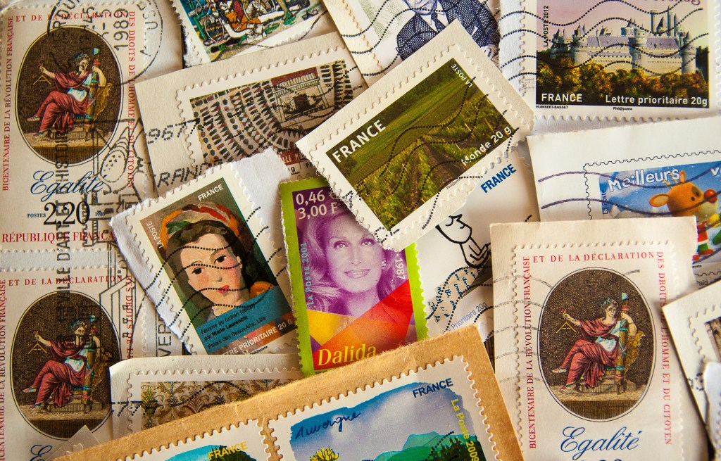 https://pixabay.com/photos/france-stamps-philately-job-1289073/
